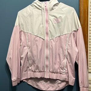 NIKE pink windbreaker MEDIUM